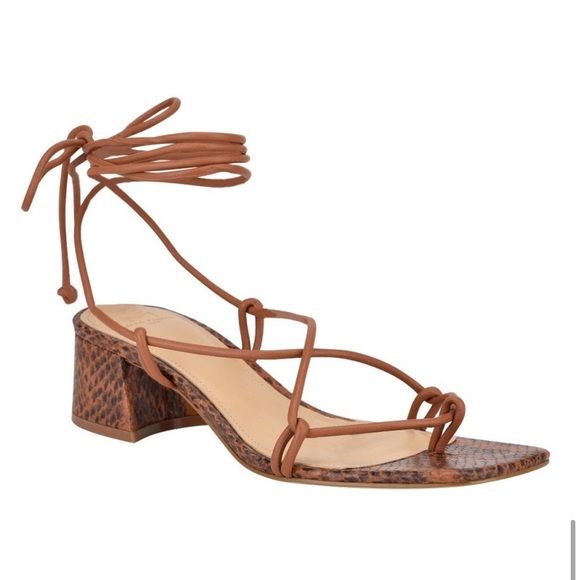 Marc Fisher LTD Jacinda strapped sandal - Picture 11 of 11